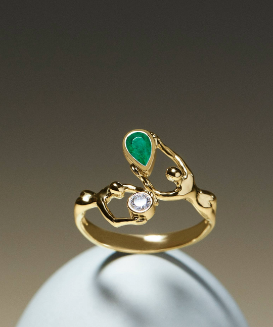 PAOLA-VILAS-ANEL-ALIANCA-DIAMANTE-OURO-18K-ESMERALDA