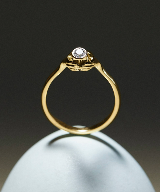 PAOLA-VILAS-ANEL-ALIANCA-DIAMANTE-NOIVADO-OURO-18K