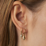 Brinco Argola Petit Genet + Cora Ouro 18k