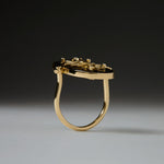 PALA-VILAS-ANEL-JOIAS-ESCULTURAS-FEMININAS-OURO-18K-DIAMANTE-ESMERALDA