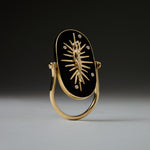 PALA-VILAS-ANEL-JOIAS-ESCULTURAS-FEMININAS-OURO-18K-DIAMANTE-ESMERALDA
