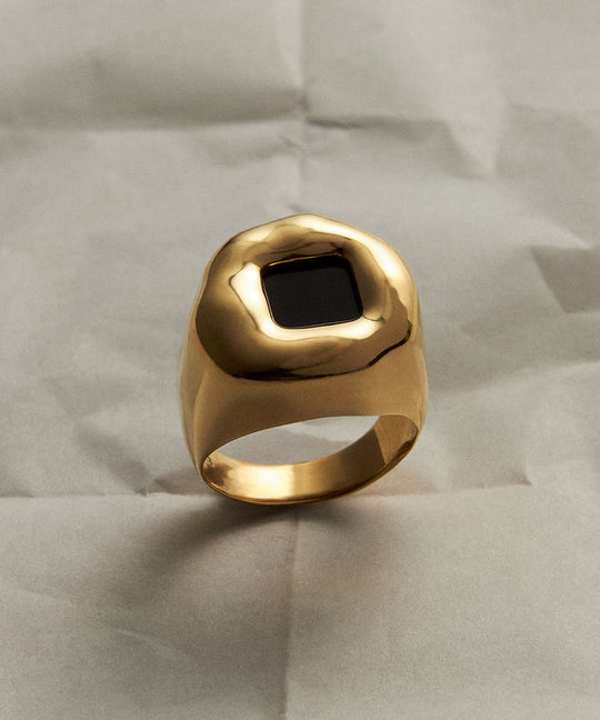 PAOLA-VILAS-ANEL-JOIAS-ESCULTURA-VESTIVEL-OURO-18K-PRATA-925