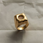 PAOLA-VILAS-ANEL-JOIAS-ESCULTURA-VESTIVEL-OURO-18K-PRATA-925