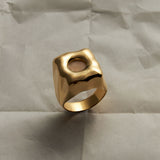 PAOLA-VILAS-ANEL-JOIAS-ESCULTURA-VESTIVEL-OURO-18K-PRATA-925