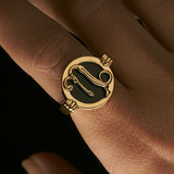 PAOLA-VILAS-ANEL-ZODIACO-PRATA-BANHO-OURO-18K