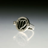 PAOLA-VILAS-ANEL-ZODIACO-PRATA-OURO-VIRGEM-CORPOS-JOIAS-FEMININAS-PRATA-BANHO-18K-