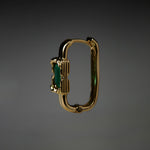PAOLA-VILAS-BRINCO-ESCULTURA-OURO-JOIAS-18K-ESMERALDA-MAOS-CORPOS-FEMININOS-MULHER