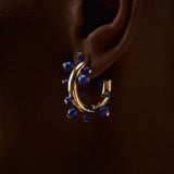 PAOLA-VILAS-BRINCO-LINA-BO-BARDI-CADEIRA-BOLA-PEDRA-AZUL-PRATA-OURO-18K-JOIAS-FEMININAS