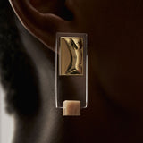PAOLA-VILAS-BRINCO-LINA-BO-BARDI-OURO-18K-CRISTAL-ESCULTURA-VESTIVEL-CAVALETE