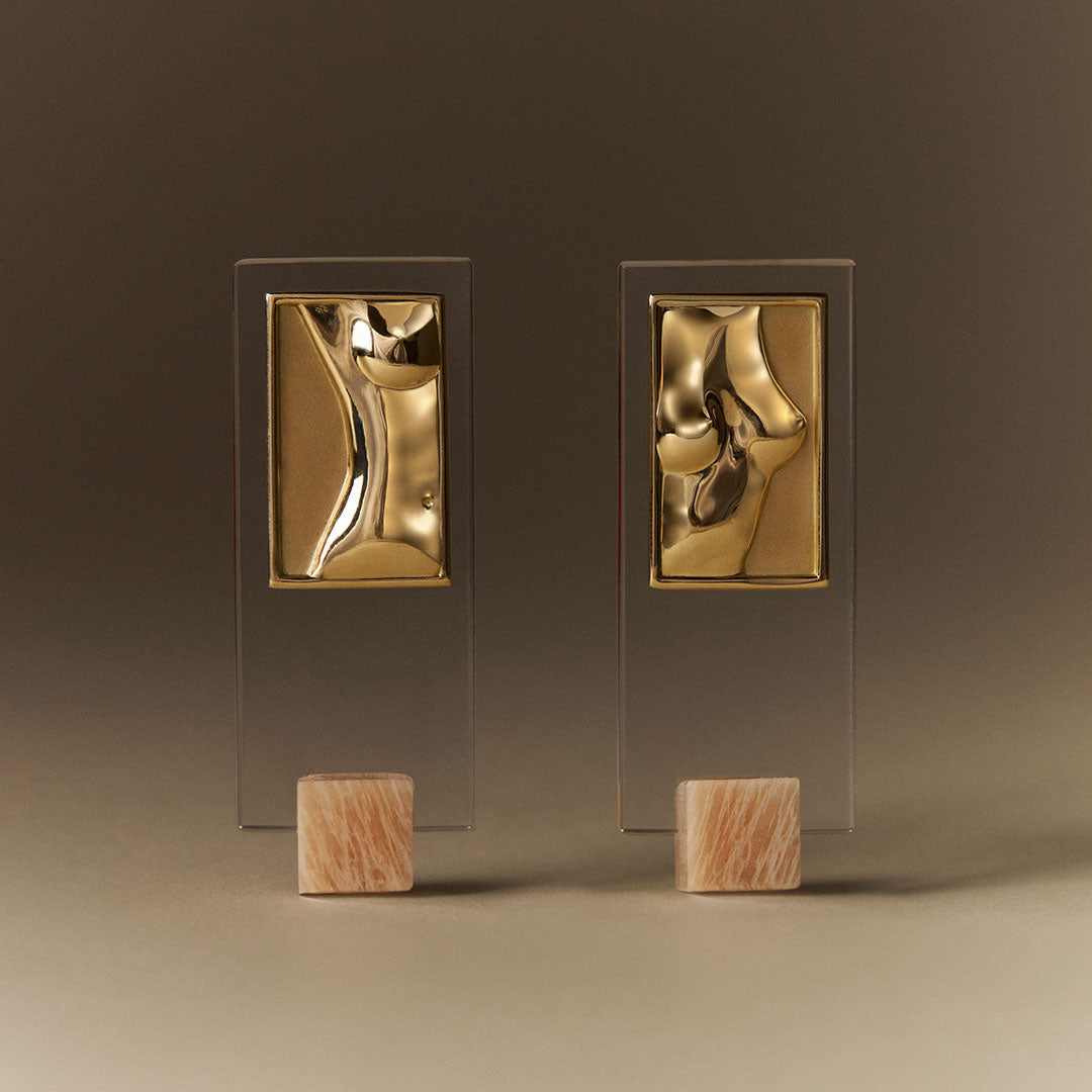 PAOLA-VILAS-BRINCO-LINA-BO-BARDI-OURO-18K-CRISTAL-ESCULTURA-VESTIVEL-OBRA-DE-ARTE