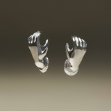 PAOLA-VILAS-BRINCO-LUI-PRATA-925-JOIAS-FEMININAS-MAOS-ESCULTURAS-VESTIVEIS