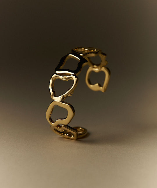 PAOLA-VILAS-LINA-BO-BADI-JOIAS-BRQACELETE-FEMININO-CORPOS-JANELAS-ARQUITETURA-ARTE-SAO-PAULO-OURO-18K-PRATA