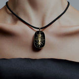 PAOLA-VILAS-PENDENTE-JOIA-CORPOS-FEMININOS-OURO-18K-DIAMANTE-ESMERALDA-AGATA-NEGRA