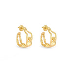 Paola Vilas Brinco Louise uma joia escultural de corpo feminino em prata 925 ou prata com banho de ouro 18k, uma de nossas joias icônicas. Joias femininas. 