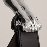 Paola-Vilas-bolsa-escultura-vestível-corpo-mulher-joias