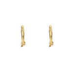 Paola Vilas Brinco Argola Lui escultura vestível em que duas mãos se unem disponível em prata 925 ou prata 925 com banho de Ouro 18k. 