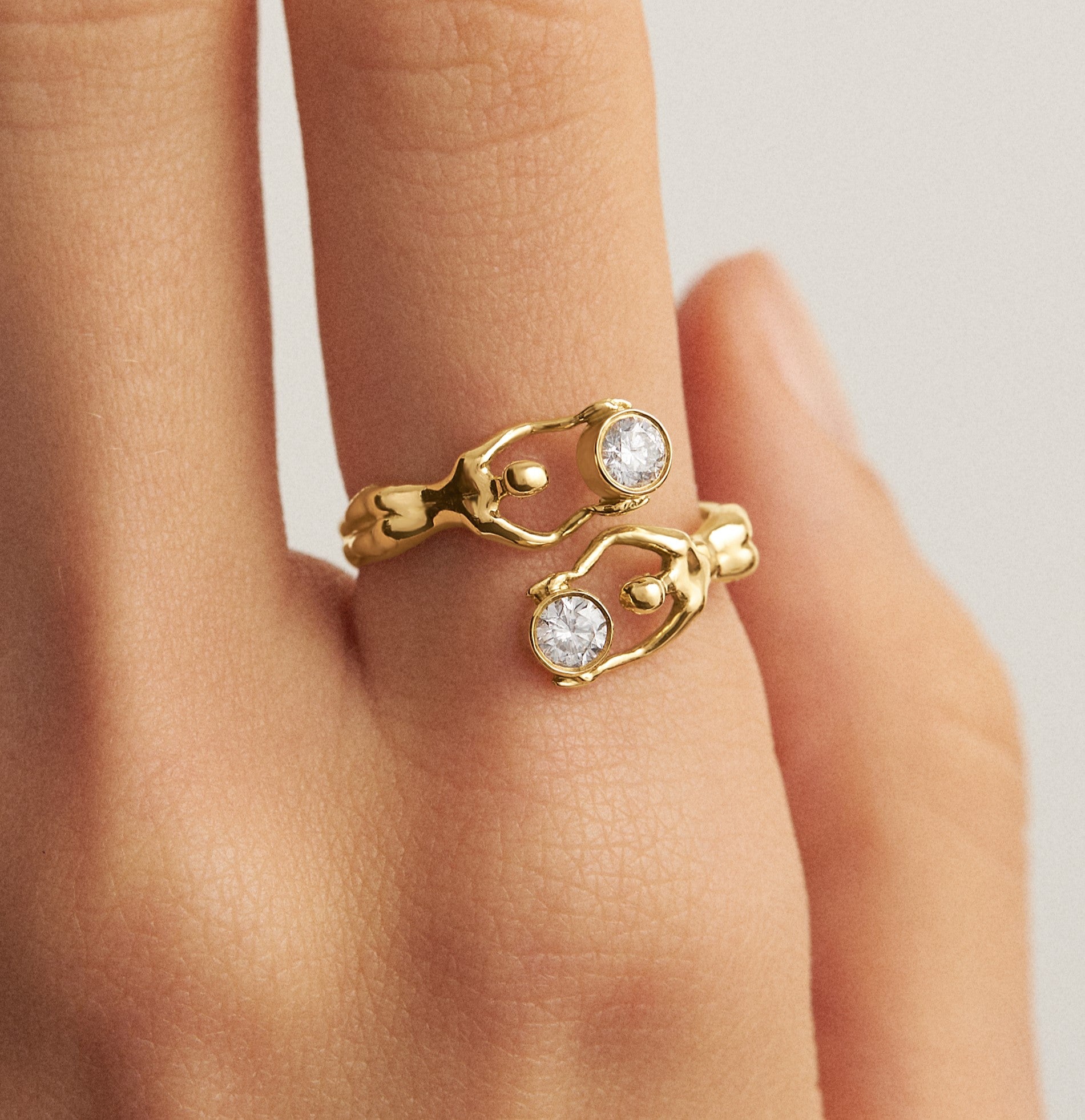 PAOLA-VILAS-ANEL-ALIANCA-DIAMANTE-OURO-18K