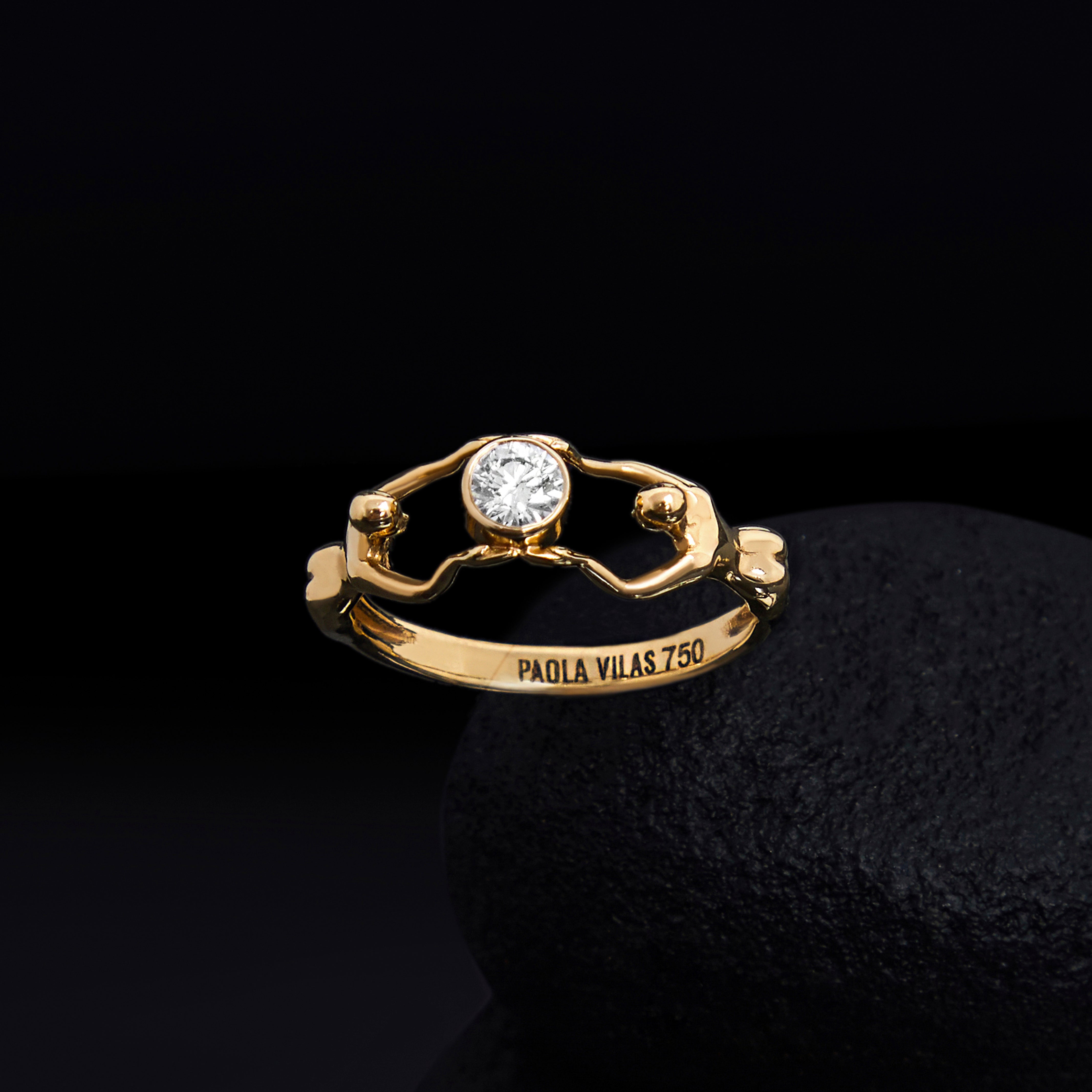 PAOLA-VILAS-ANEL-ALIANCA-DIAMANTE-OURO-18K