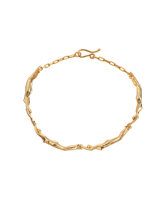 Bracelete Paola Vilas em prata 925 com banho de ouro 18k de corpos femininos em corrente