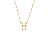 Colar Paola Vilas em ouro 18k de inicial personalizável com letra em forma de corpos femininos