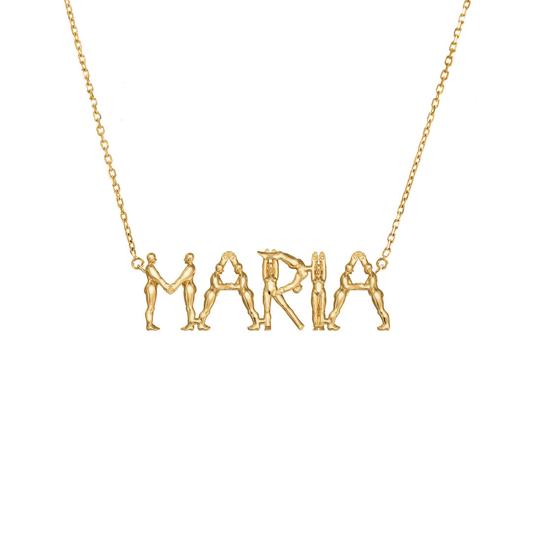 Colar Paola Vilas em ouro 18k personalizável de nome com letras em forma de corpos femininos