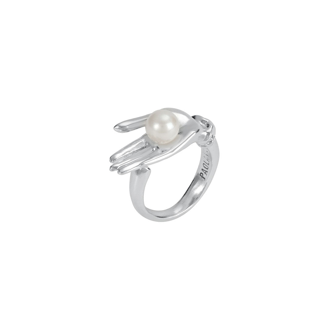 Anel Paola Vilas de mão em prata 925 com pérola botão
