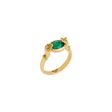 Anel Paola Vilas de mãos em ouro 18k adornadas com diamantes e esmeralda oval