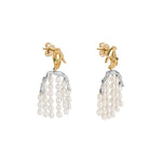 Brinco Paola Vilas de mão e corpo em prata 925 e banho de ouro 18k adornado com pérolas