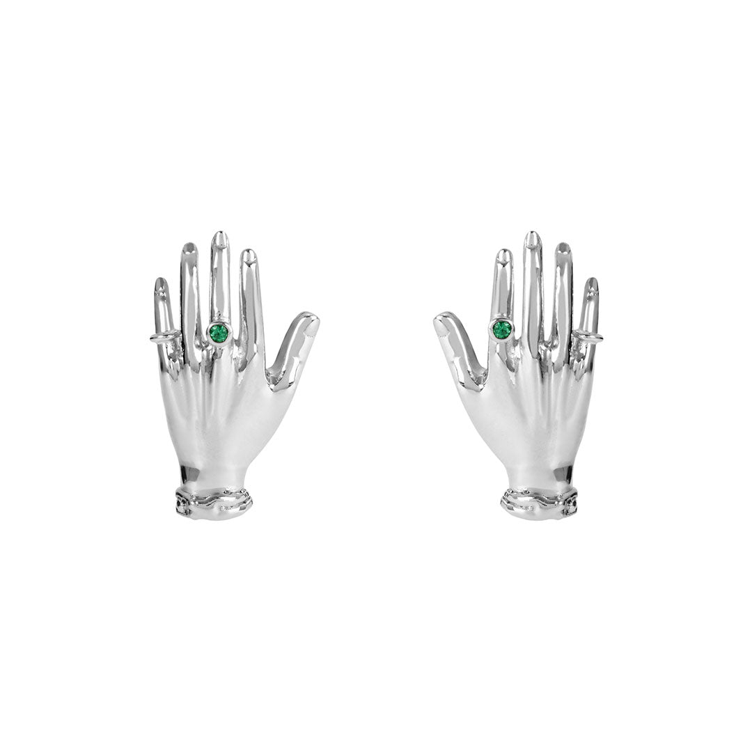 Brinco Paola Vilas em prata 925 de mãos adornadas com esmeraldas
