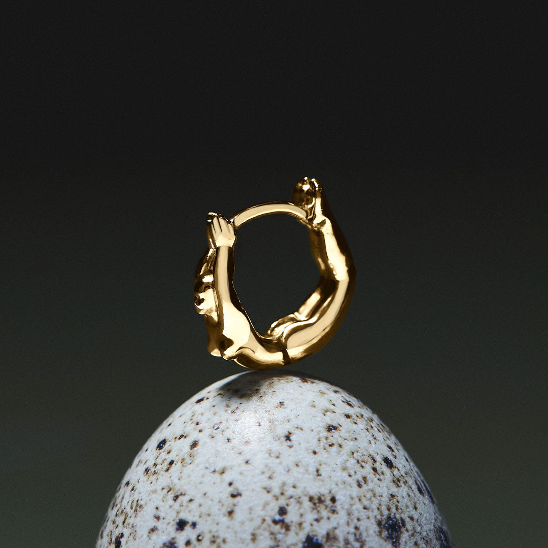 Piercing de corpo feminino em ouro 18k