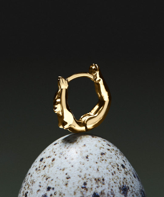 Piercing de corpo feminino em ouro 18k